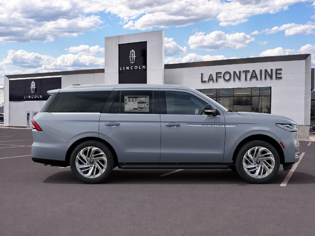 New 2027 Lincoln Navigator Premiere AWD/4WD image 5