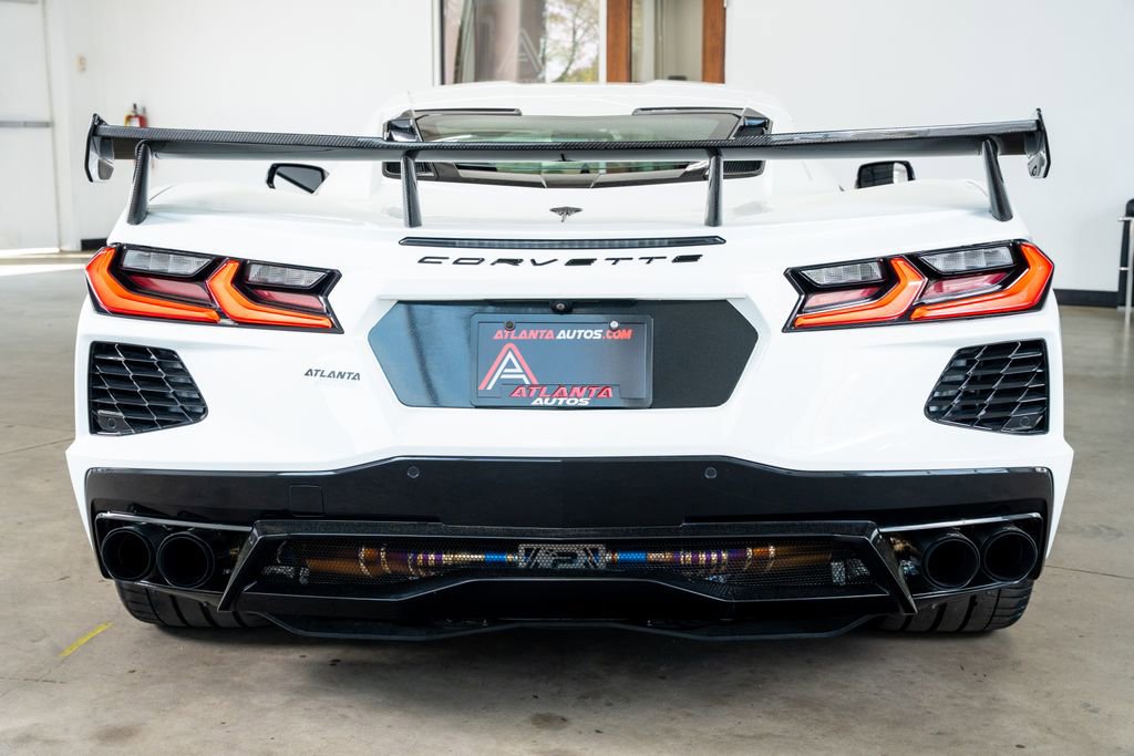 Used 2022 Chevrolet Corvette Stingray Coupe w/ Z51 Performance Package image 7