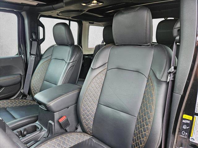 Used 2023 Jeep Wrangler Unlimited Sahara image 11