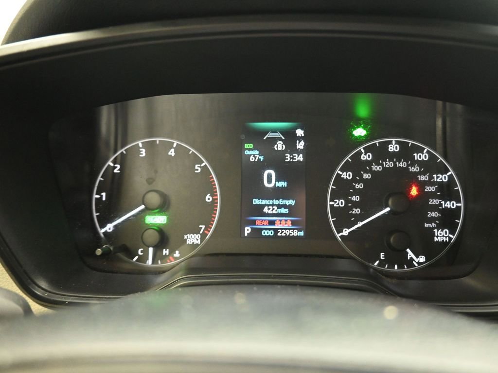 Used 2023 Toyota Corolla LE image 6