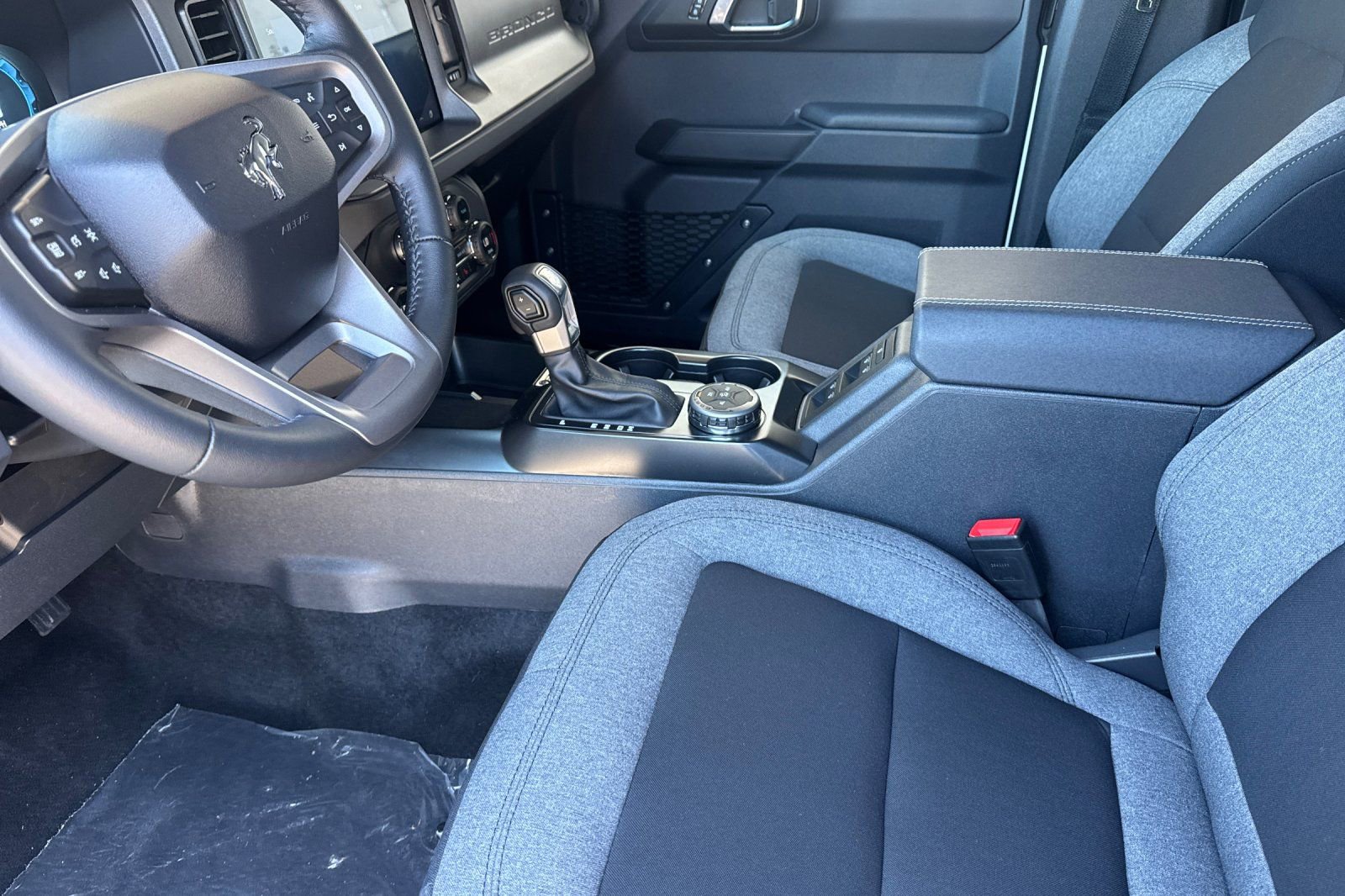 Used 2025 Ford Bronco Big Bend image 13