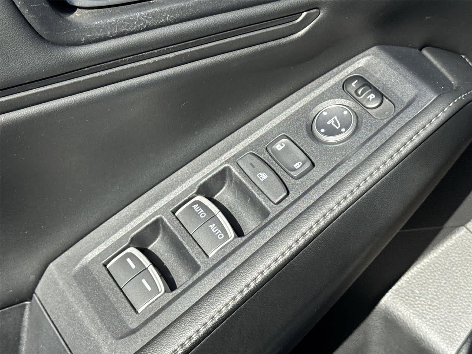 Used 2024 Honda Accord Sport image 39