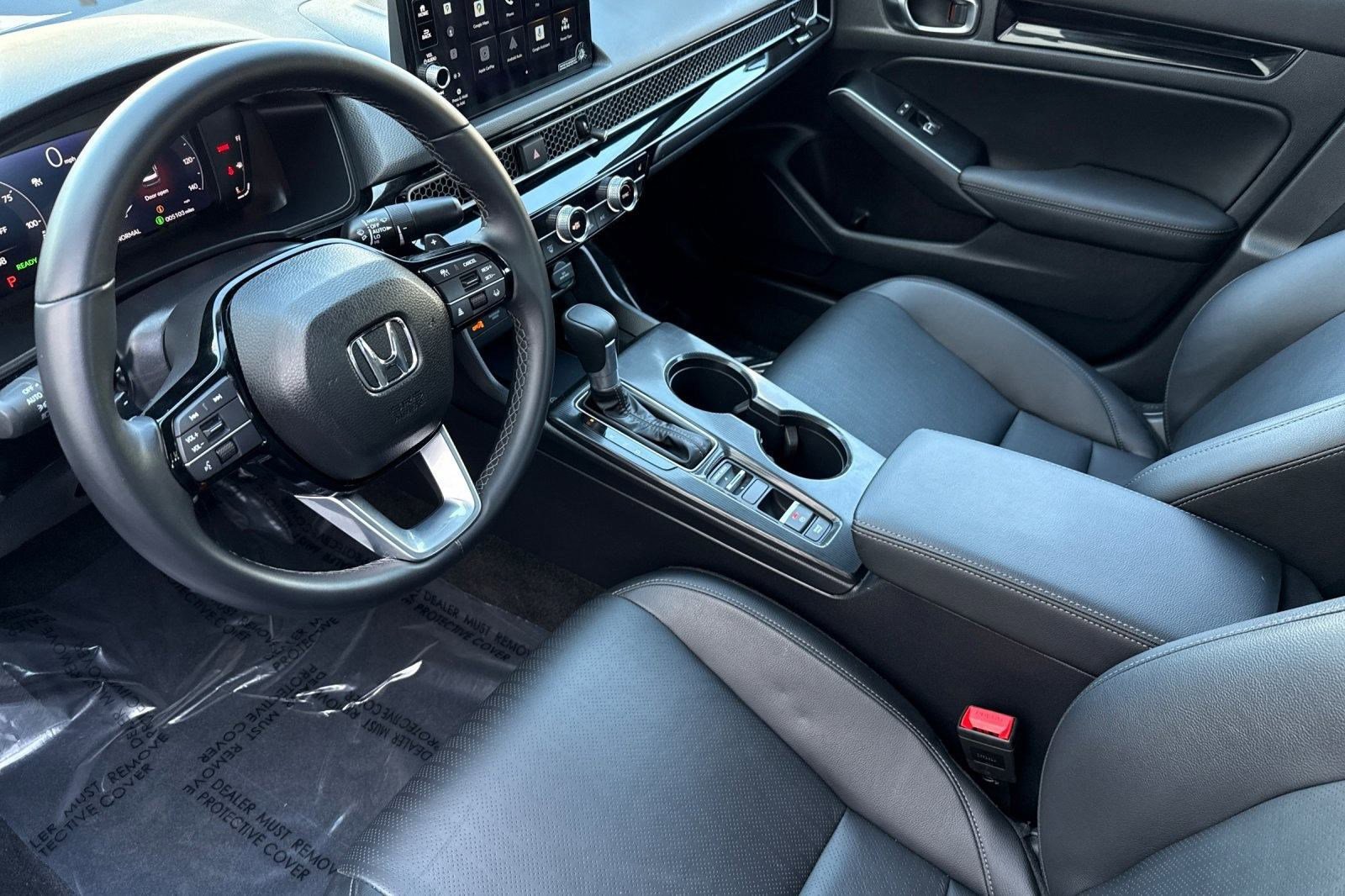 Certified 2025 Honda Civic Sport Touring image 4