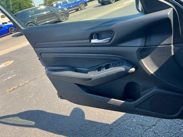 Used 2020 Nissan Altima 2.5 S FWD image 16