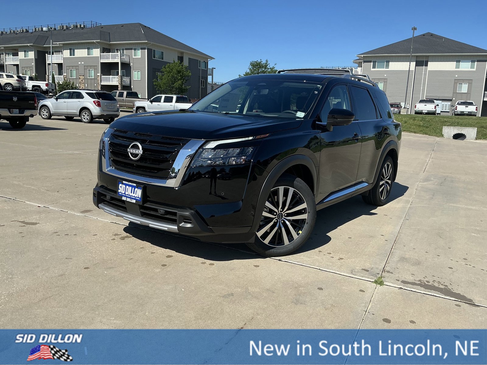 New 2025 Nissan Pathfinder Platinum