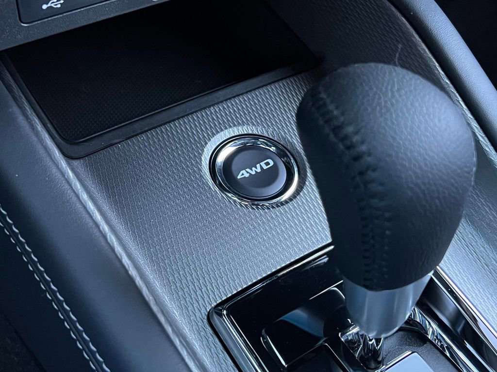 Used 2024 Mitsubishi Outlander Sport SEL image 18