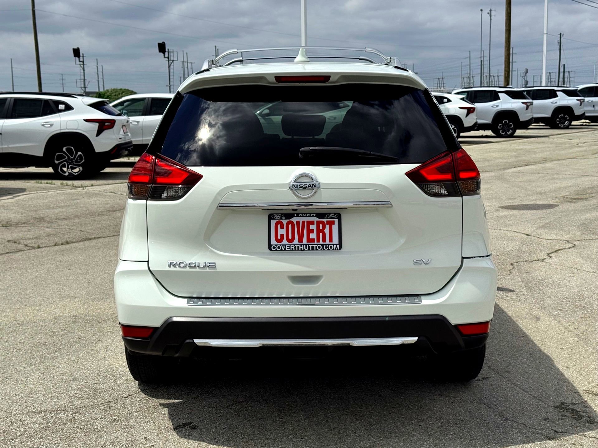 Used 2017 Nissan Rogue SV FWD image 7