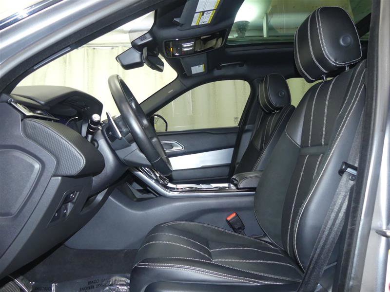 Used 2018 Land Rover Range Rover Velar R-Dynamic SE image 24