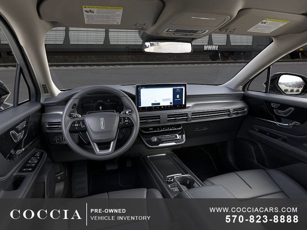 Used 2026 Lincoln Corsair Premiere AWD/4WD image 6