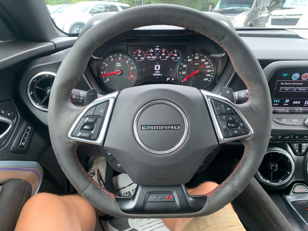 Used 2018 Chevrolet Camaro ZL1 RWD image 14