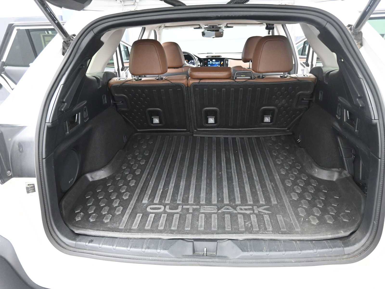 Used 2023 Subaru Outback Touring XT image 13