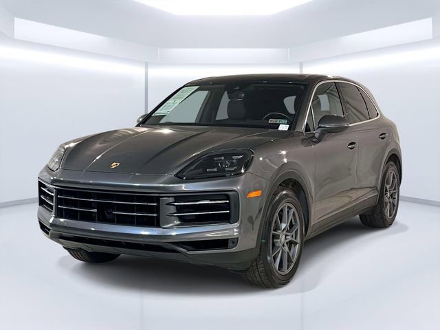 Certified 2024 Porsche Cayenne image 1