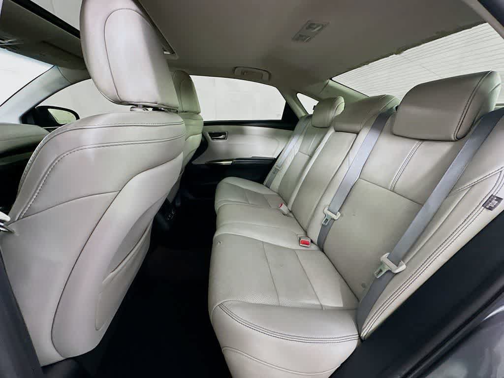 Used 2013 Toyota Avalon Limited FWD image 14