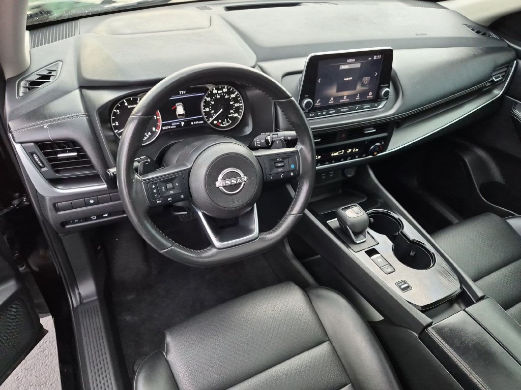 Used 2024 Nissan Rogue SV w/ SV Premium Package FWD image 10