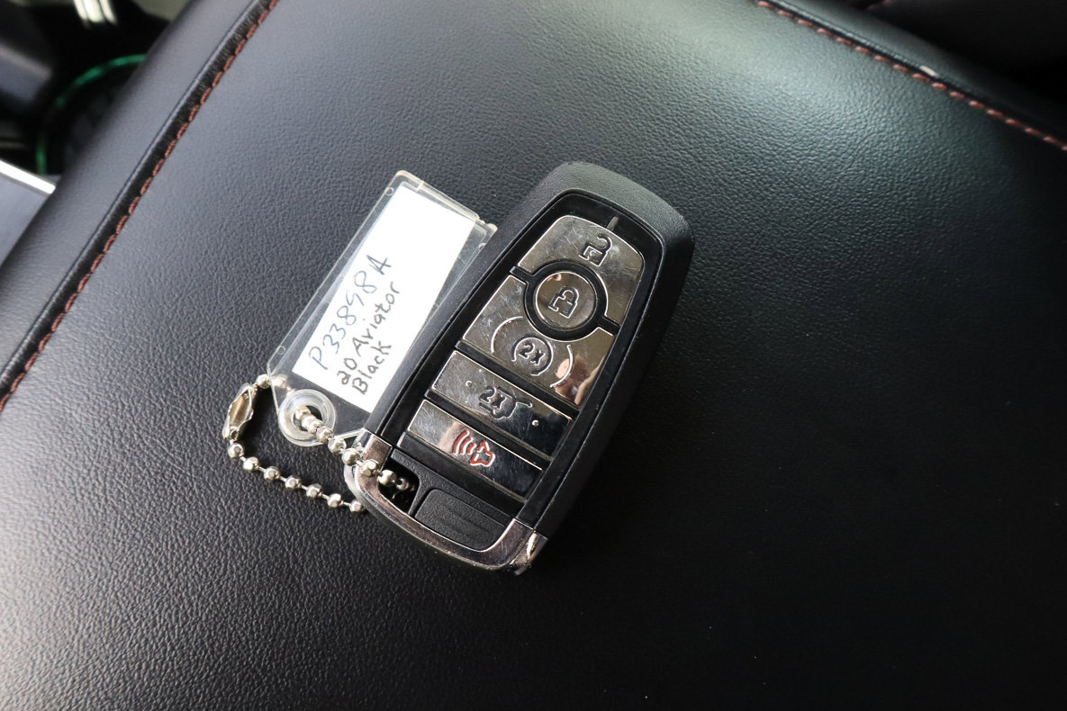 Used 2020 Lincoln Aviator Reserve w/ Equipment Group 201A image 37