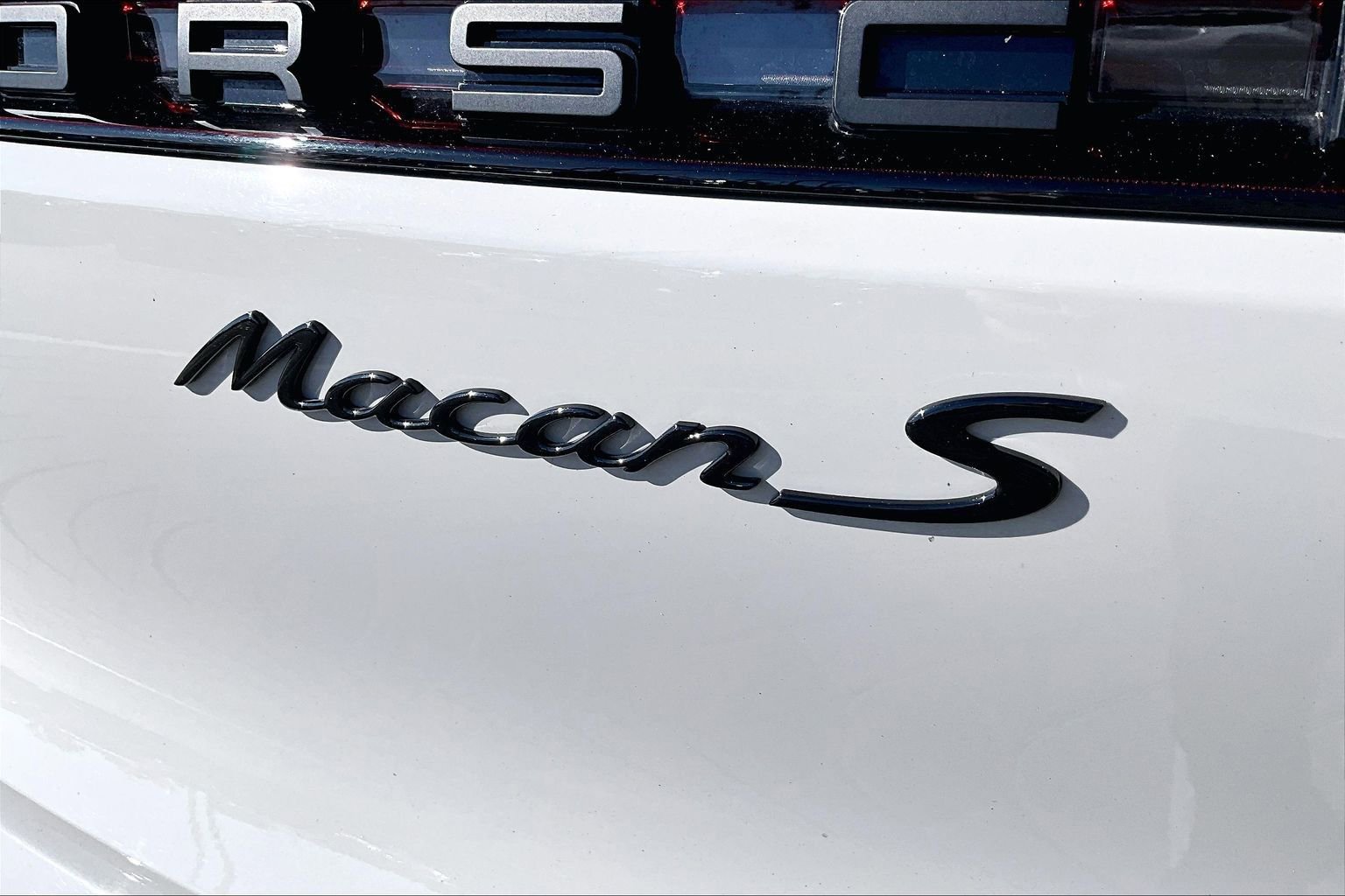 Used 2022 Porsche Macan S image 8