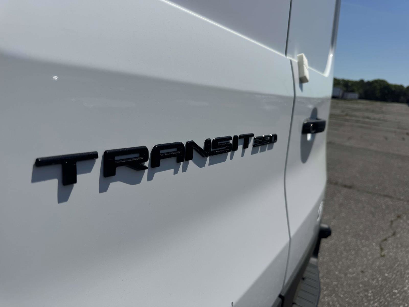 New 2026 Ford Transit 350 148 Medium Roof RWD image 7