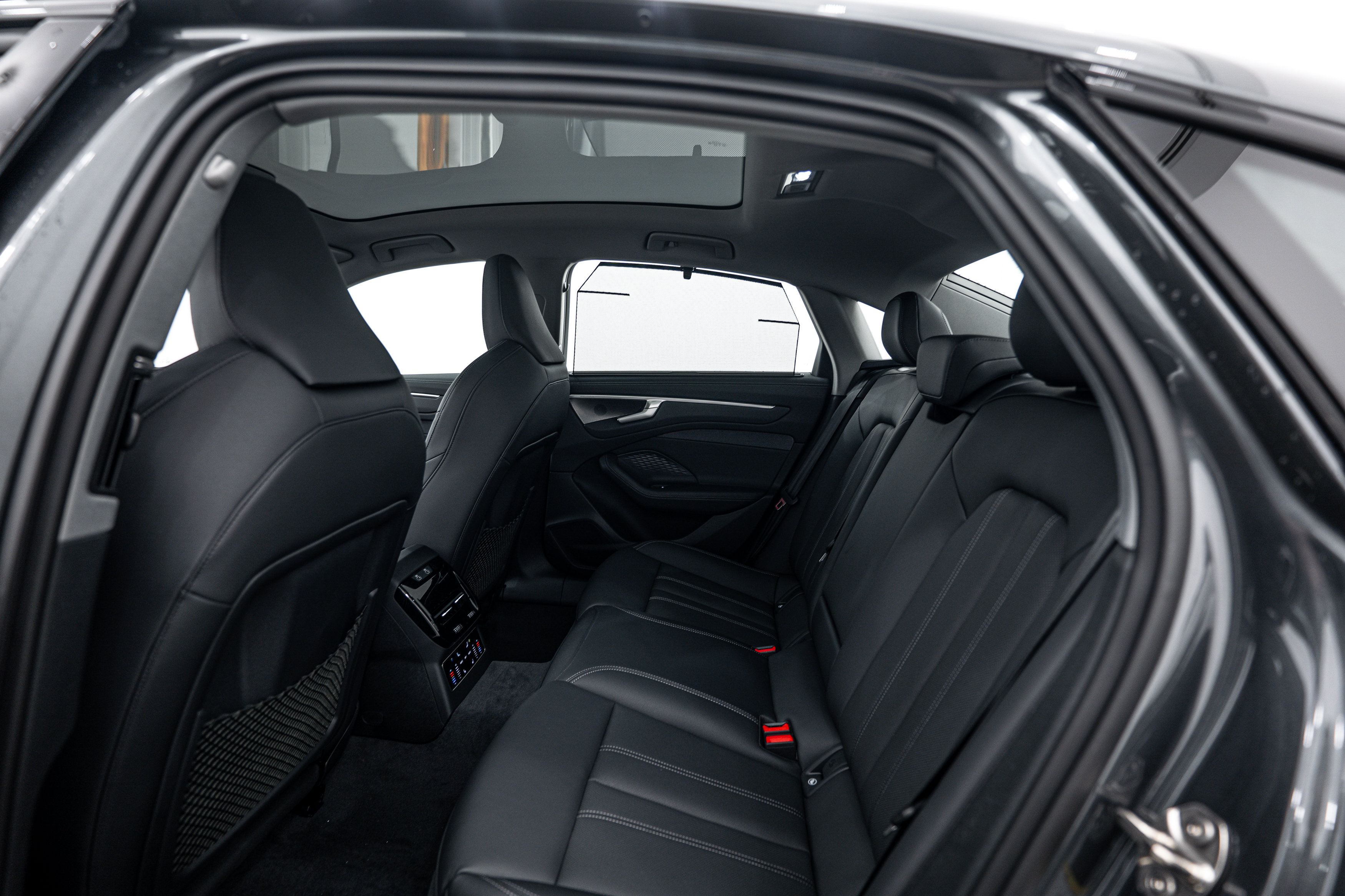 New 2026 Audi A6 Premium Plus AWD/4WD image 17