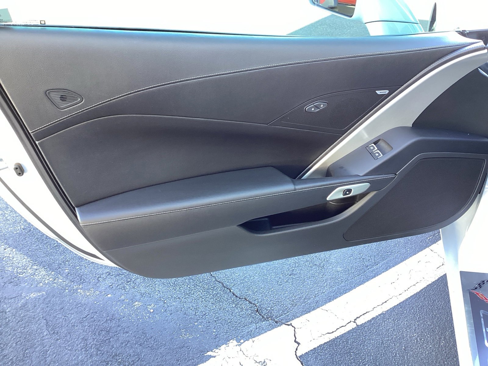 Used 2019 Chevrolet Corvette Stingray Coupe w/ Carbon Flash Badge Package image 22