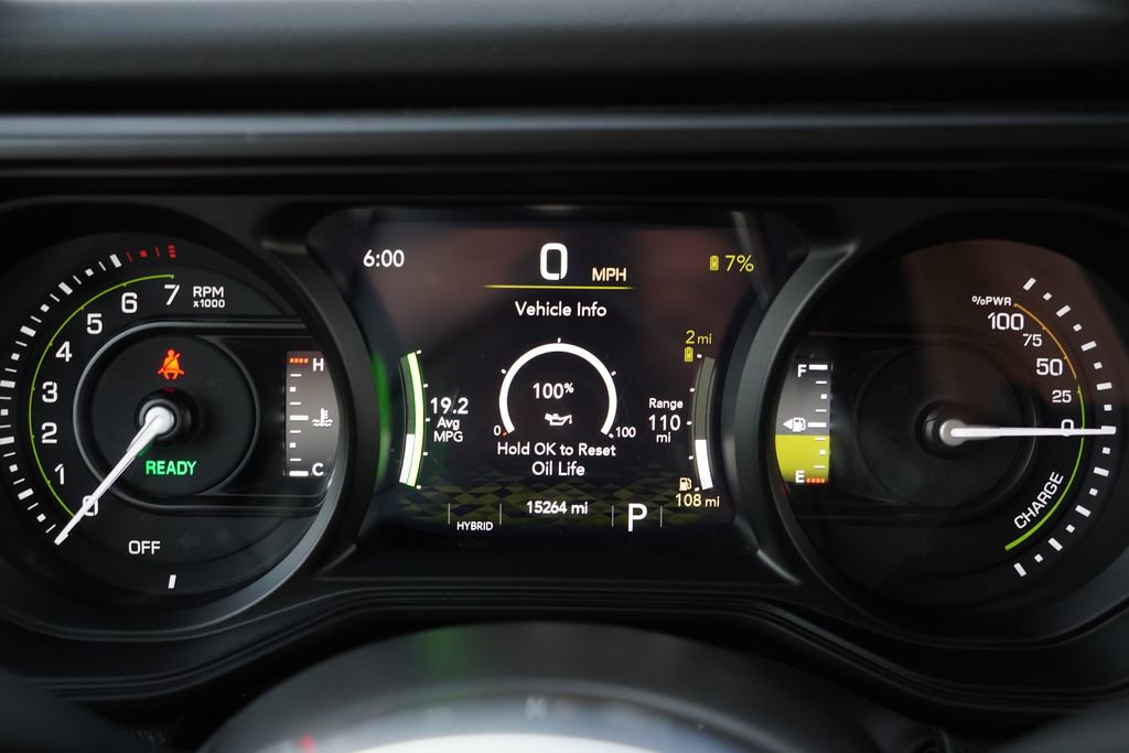 Certified 2025 Jeep Wrangler Unlimited Sahara w/ Safety Group image 34