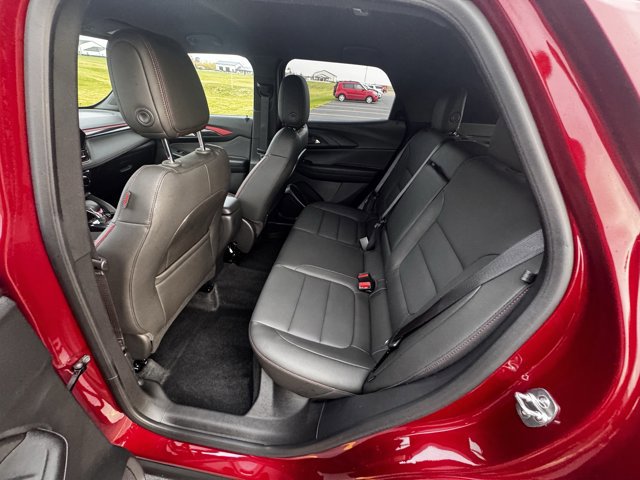 Used 2024 Chevrolet TrailBlazer RS w/ Driver Confidence Package image 7