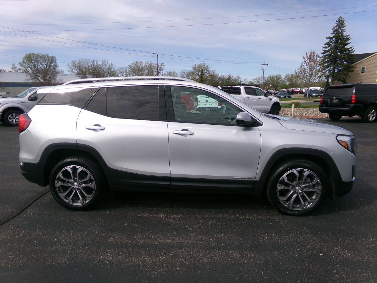 Used 2018 GMC Terrain SLT AWD/4WD image 2