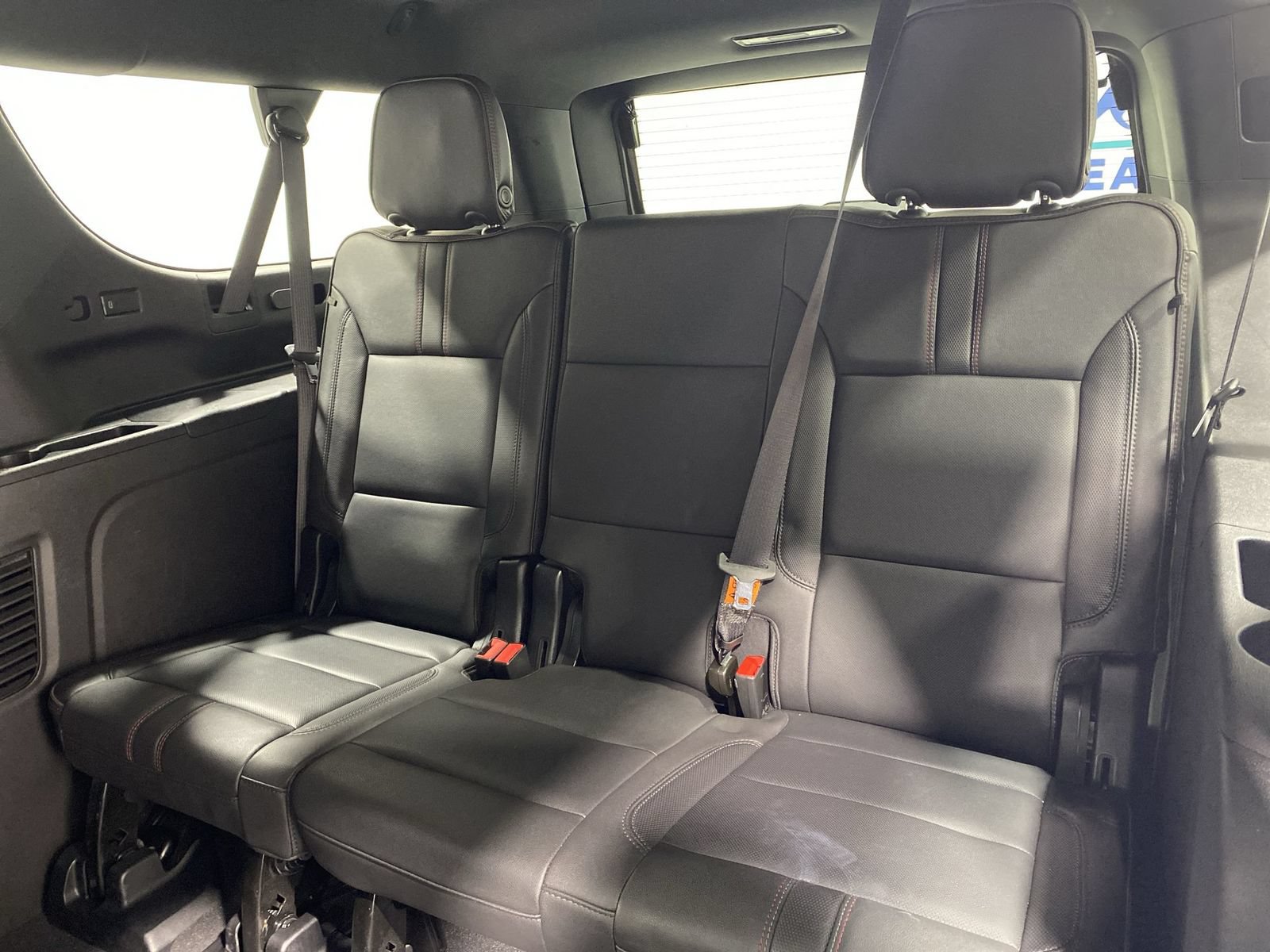 Used 2024 Chevrolet Suburban RST w/ Luxury Package AWD/4WD image 24