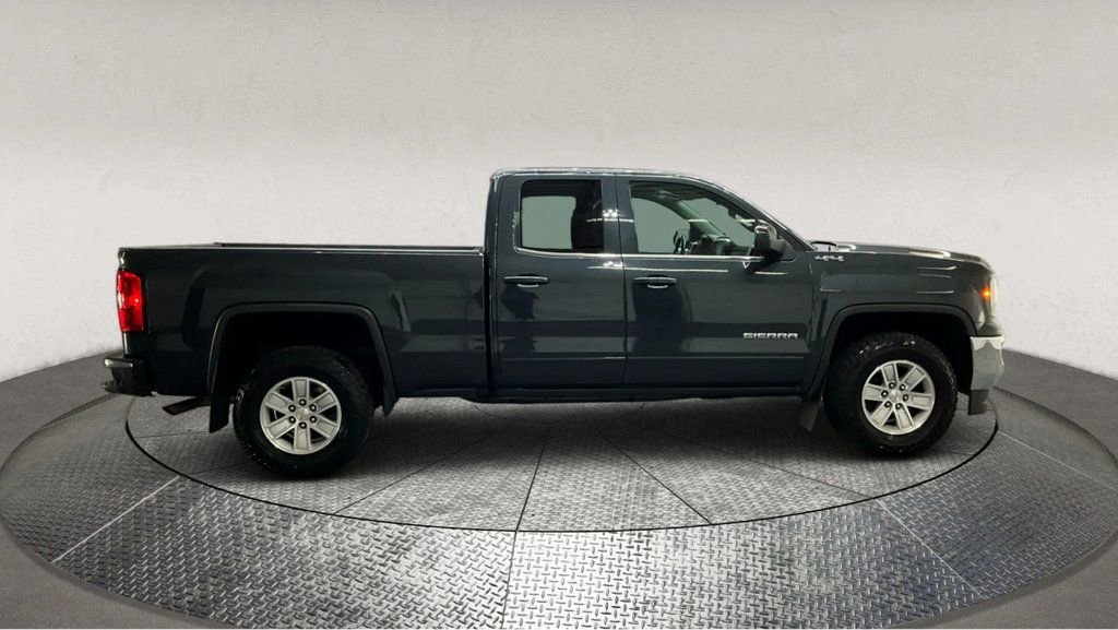 Used 2017 GMC Sierra 1500 SLE w/ SLE Value Package image 8