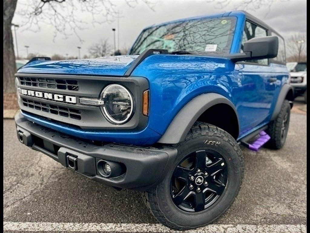 New 2024 Ford Bronco Black Diamond