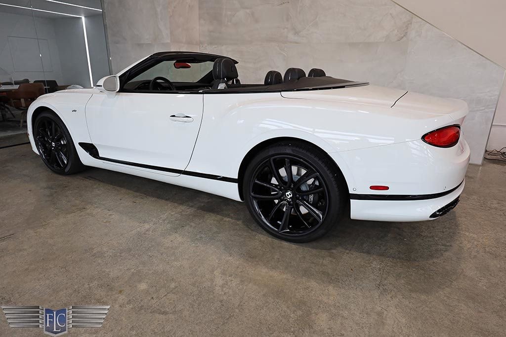 Used 2021 Bentley Continental GT V8 AWD/4WD image 41