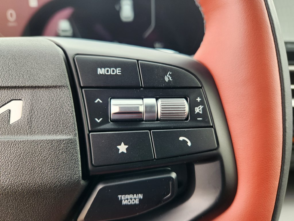New 2027 Kia Sportage SX Prestige AWD/4WD image 17
