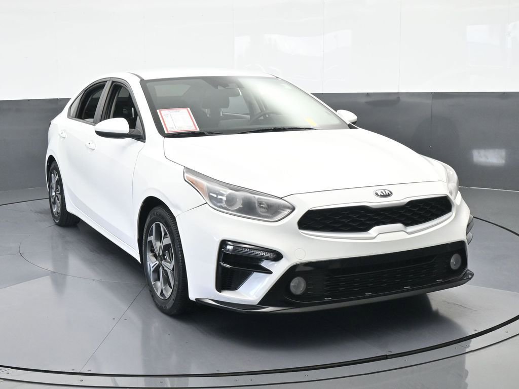 Used 2021 Kia Forte LXS image 9