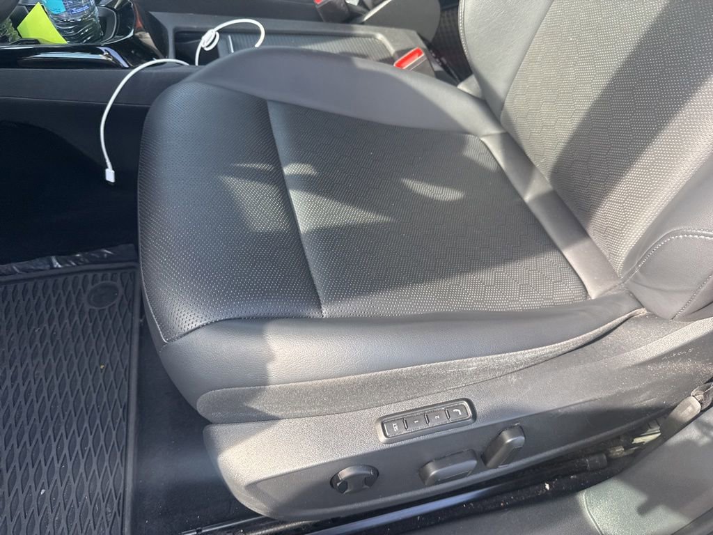 Used 2021 Volkswagen ID.4 Pro S RWD image 7