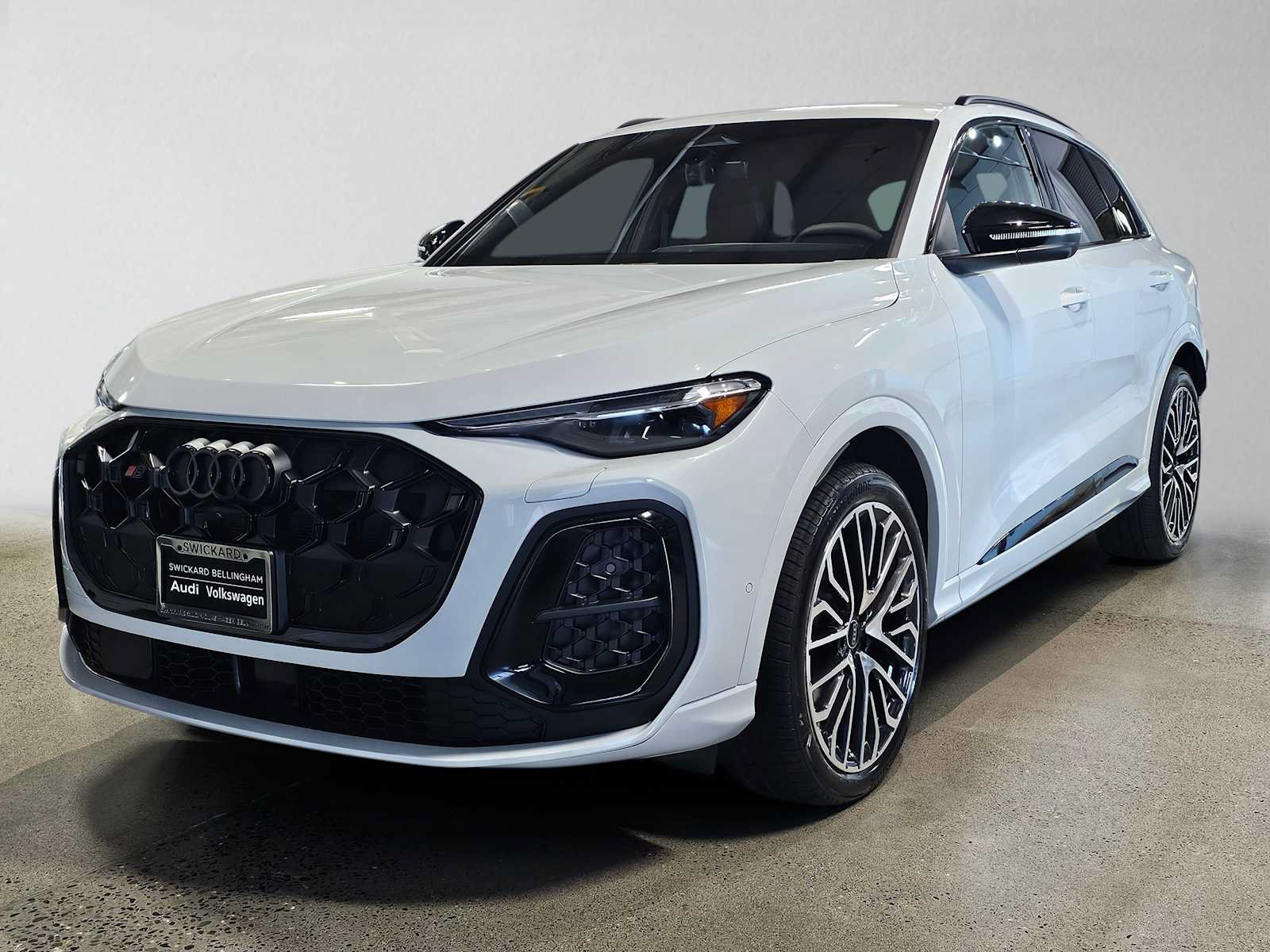 New 2026 Audi SQ5 Prestige AWD/4WD image 7