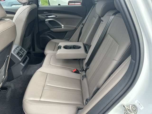 Used 2025 Audi Q5 Premium Plus w/ Premium Plus AWD/4WD image 24