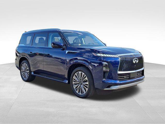Used 2025 INFINITI QX80 Sensory image 3