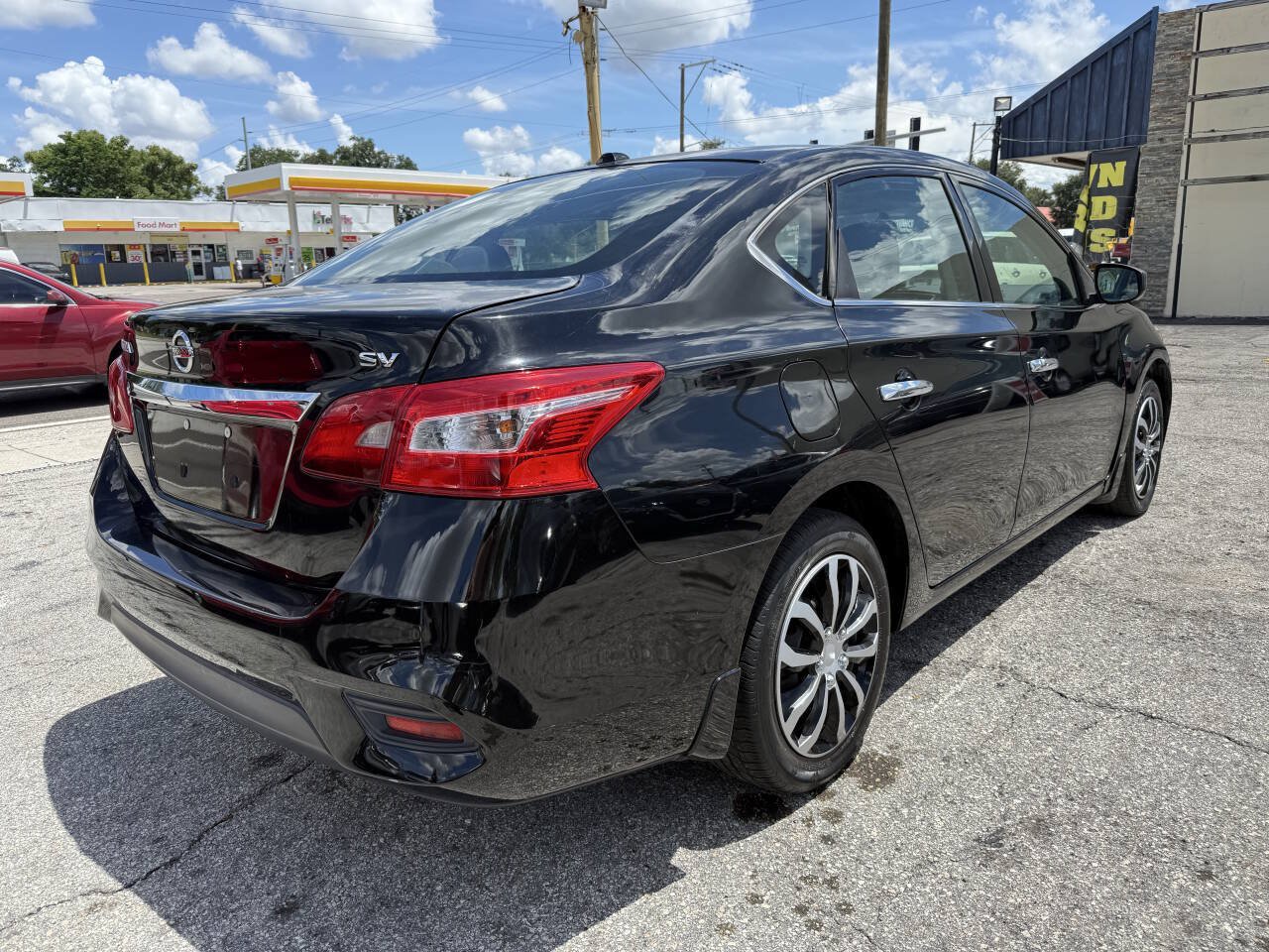 Used 2016 Nissan Sentra SV FWD image 7