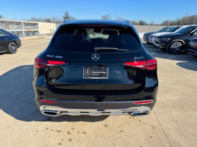 Used 2026 Mercedes-Benz GLC 300 4MATIC image 4