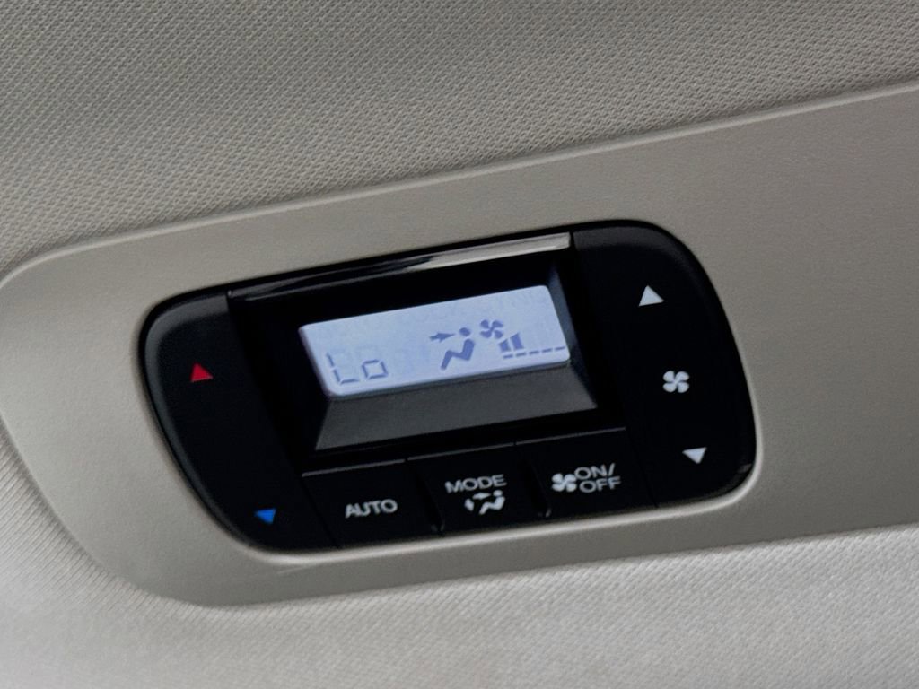 Used 2026 Honda Odyssey Elite image 35