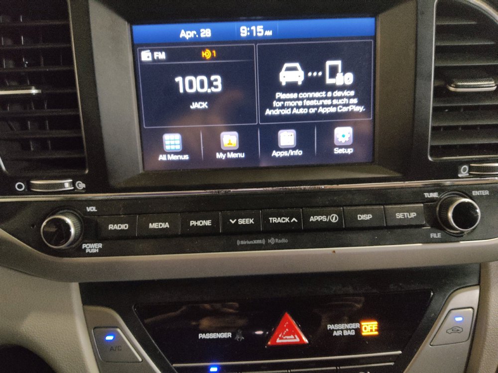 Used 2018 Hyundai Elantra SEL FWD image 25