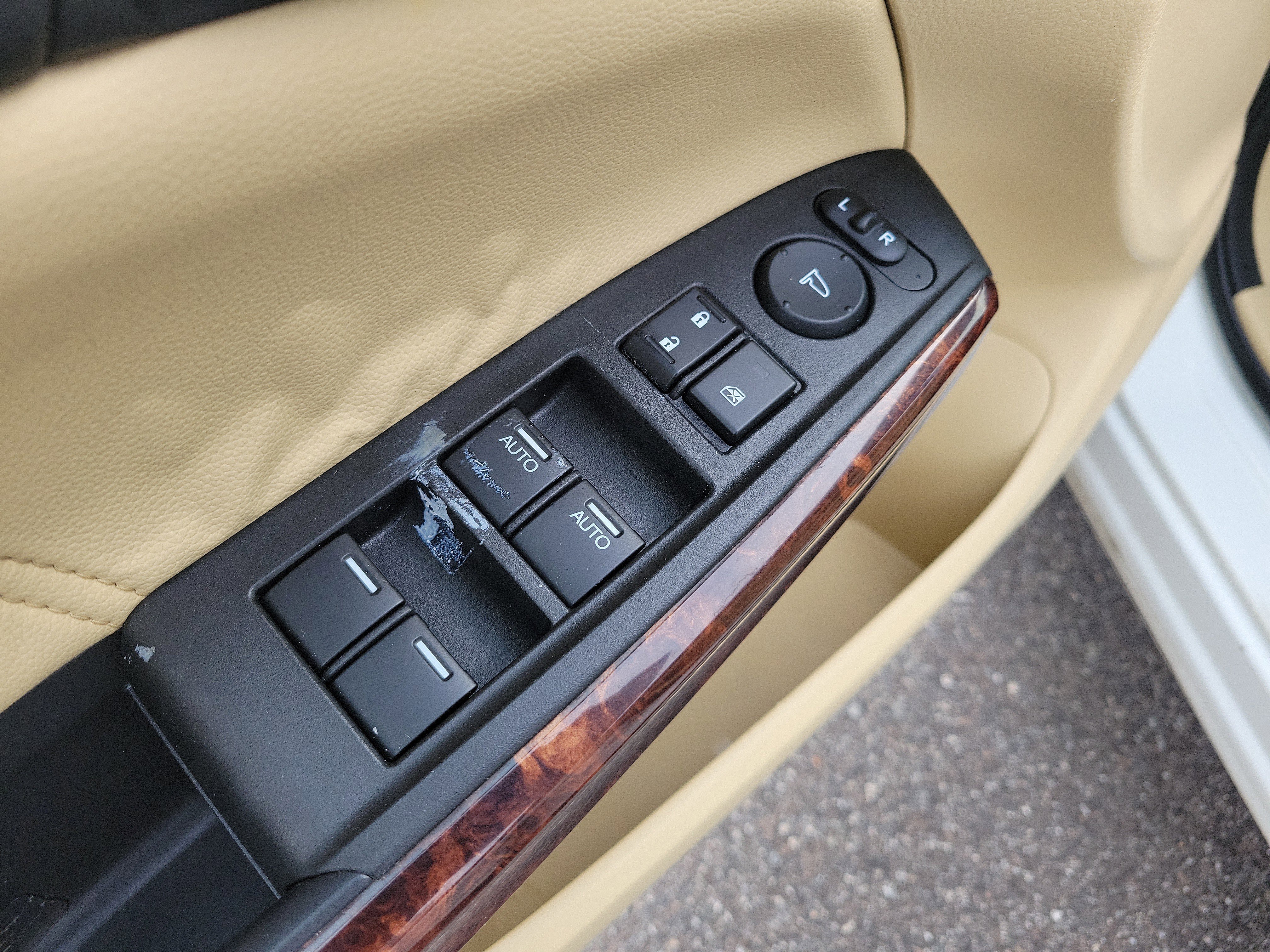 Used 2012 Honda Crosstour EX-L image 20