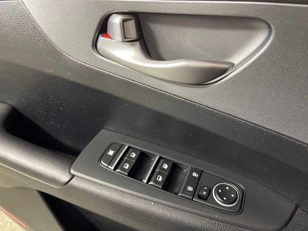 Used 2020 Kia Forte FE image 19