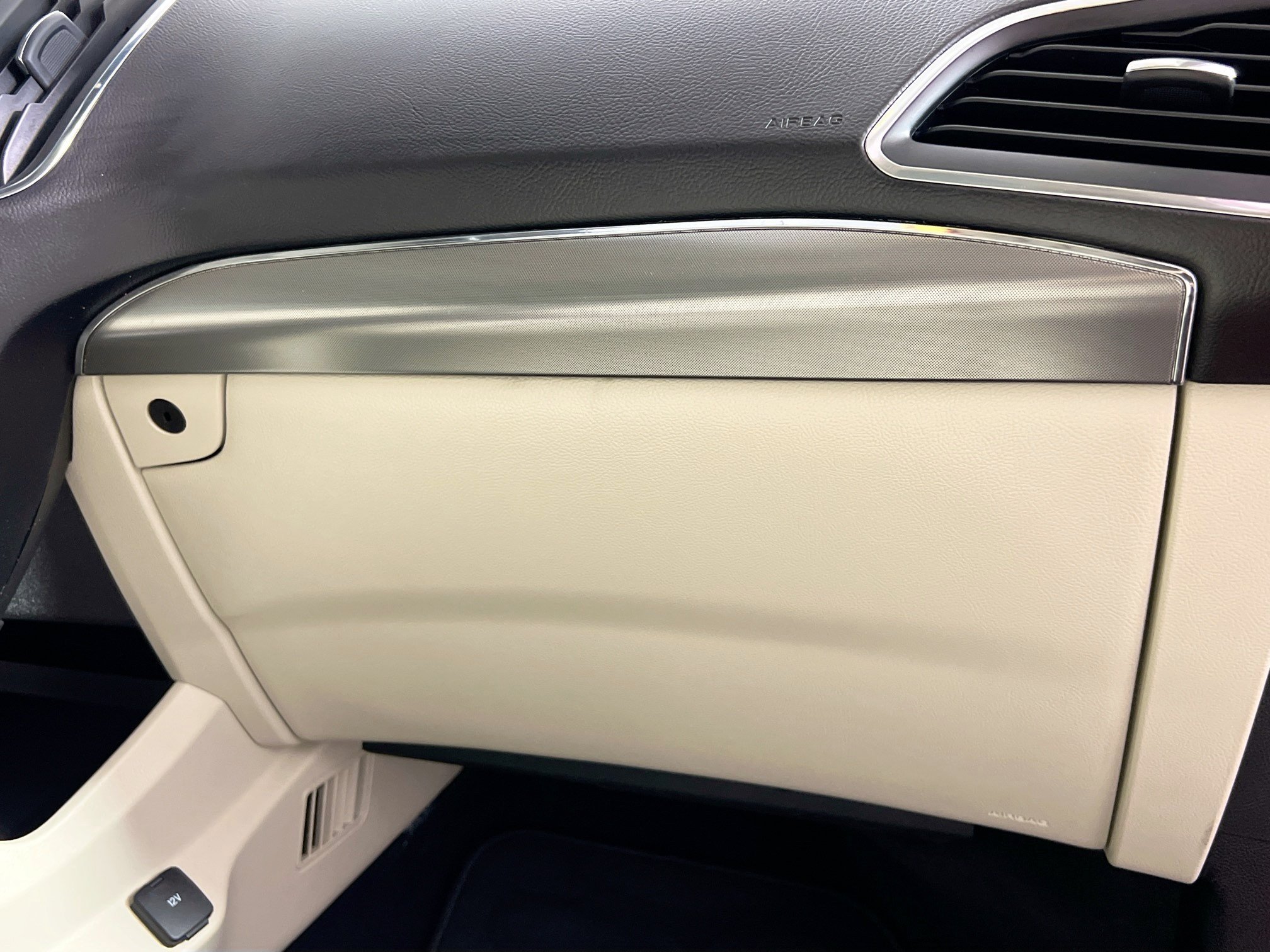 Used 2024 Ford Edge Titanium AWD/4WD image 35