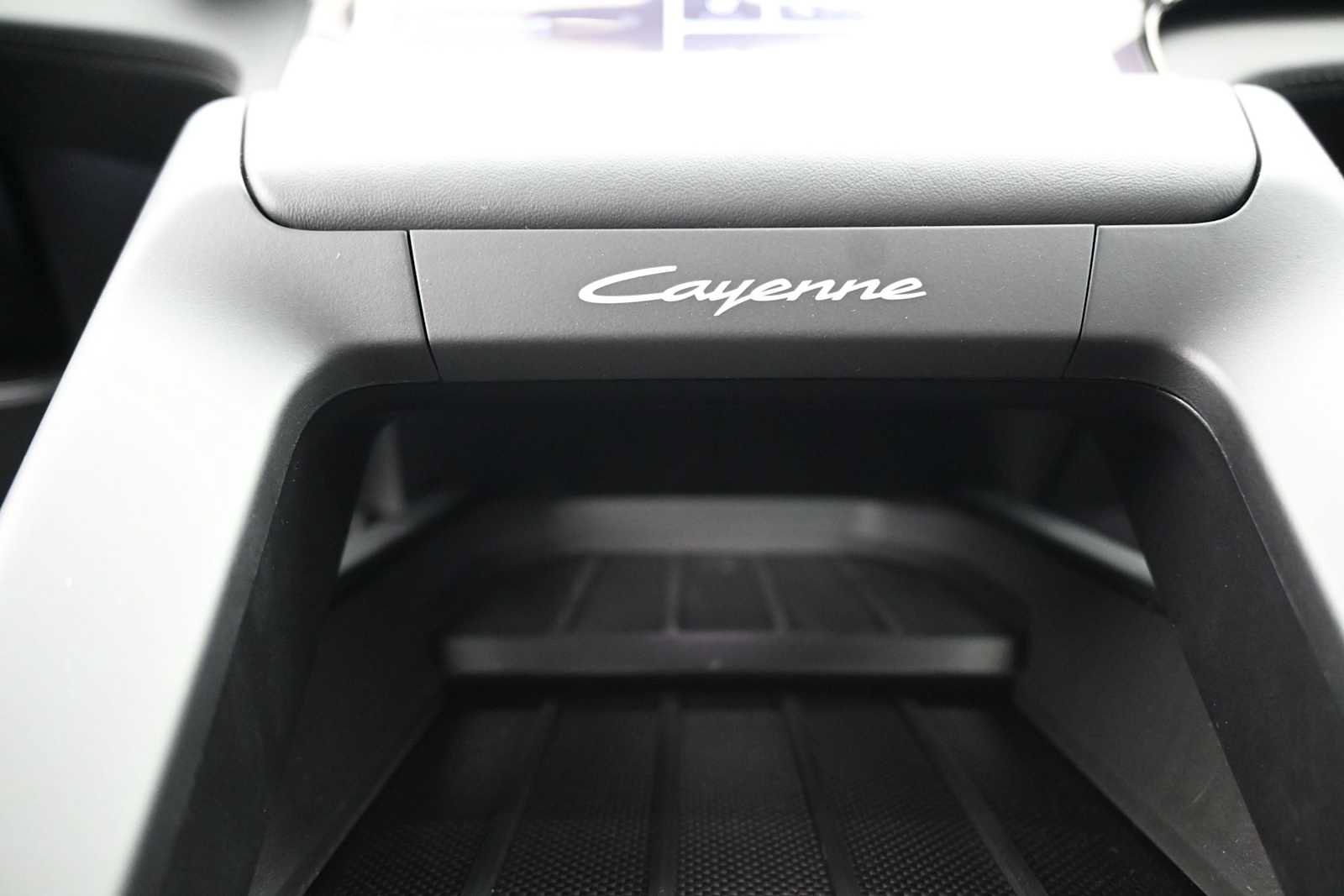New 2026 Porsche Cayenne S AWD/4WD image 18
