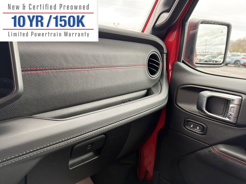 Used 2024 Jeep Gladiator Rubicon w/ Technology Group image 24