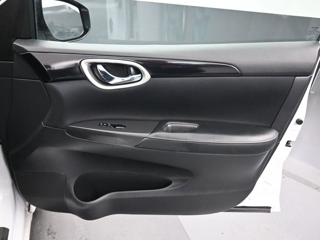 Used 2018 Nissan Sentra SV image 36