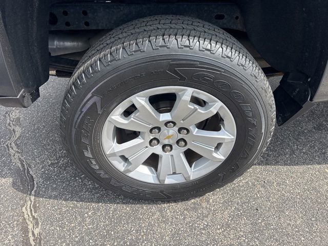 Used 2017 Chevrolet Colorado LT w/ LT Convenience Package image 26