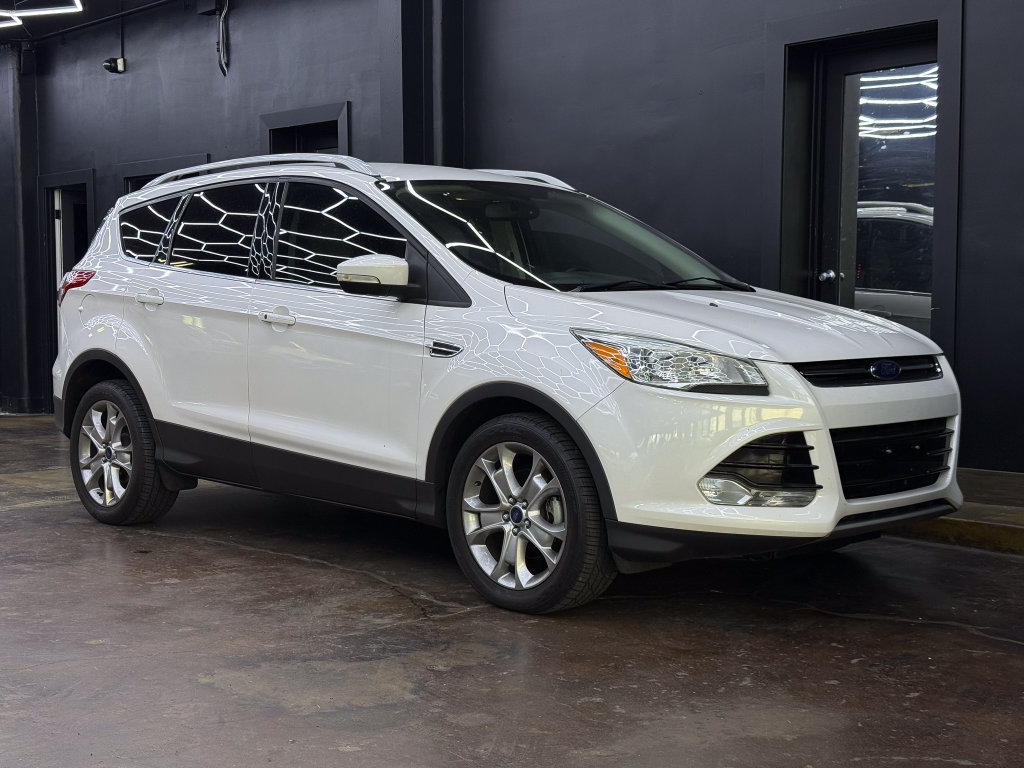 Used 2016 Ford Escape Titanium FWD image 11