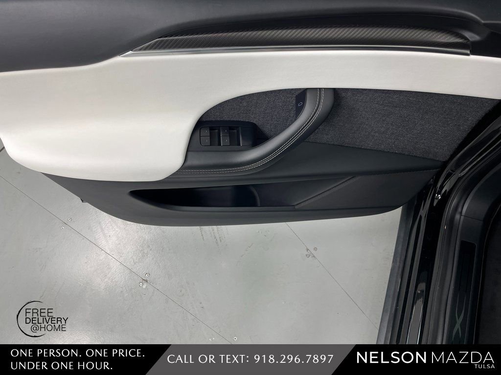 Used 2023 Tesla Model X Plaid image 19