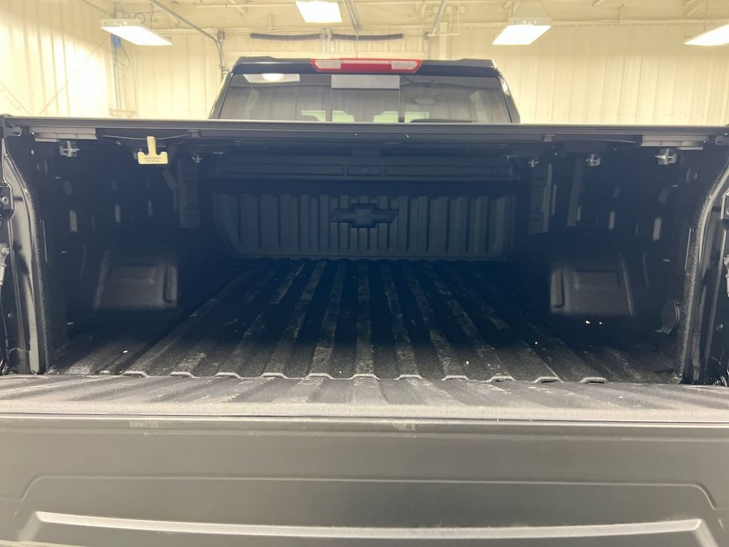 Used 2026 Chevrolet Silverado 1500 LT Trail Boss w/ Convenience Package II AWD/4WD image 24